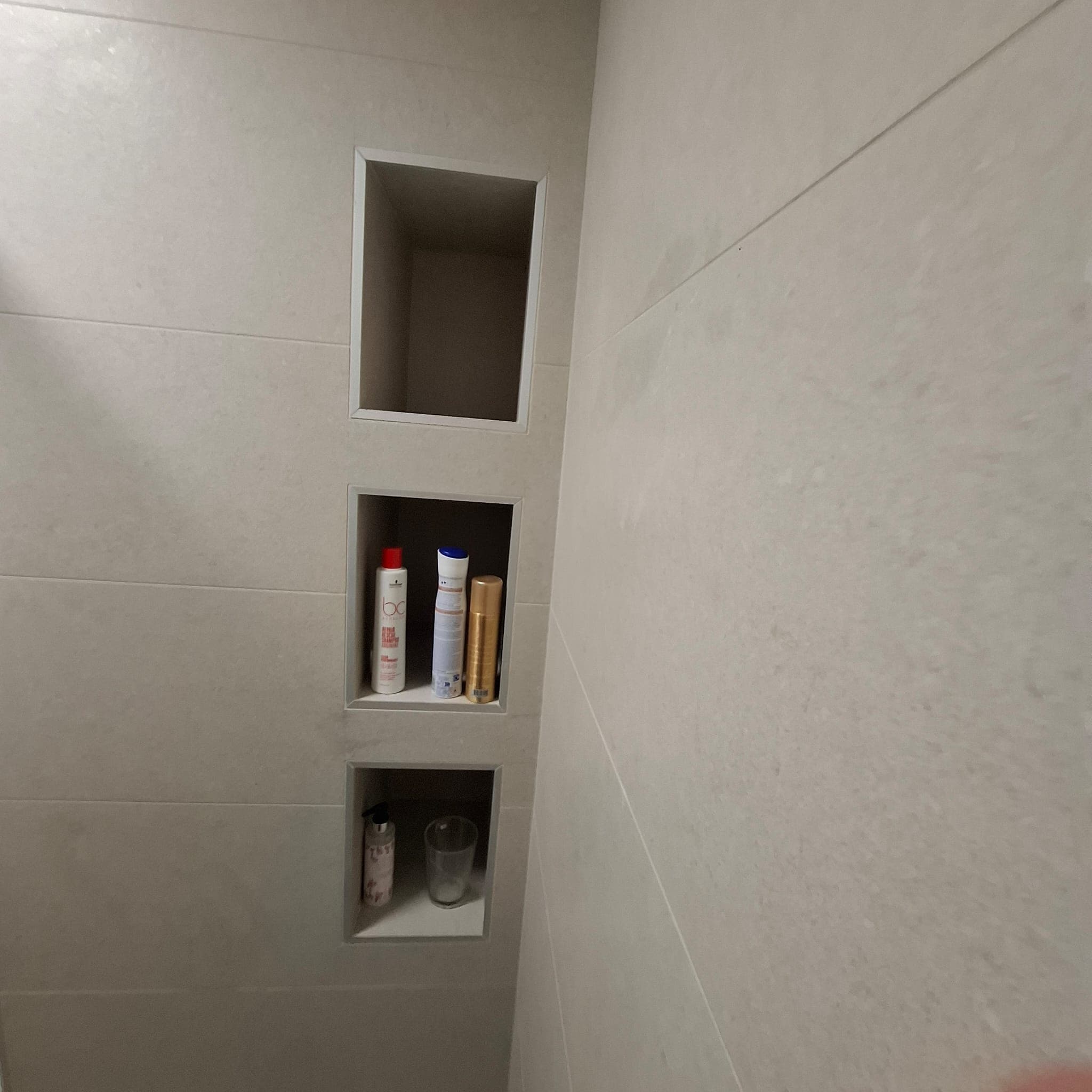 Nouvelle salle de bain by Daritravo – Meyzieu (3 m²) - Image 2